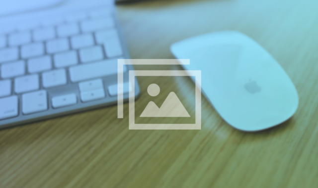 画像がホバーされると半透明になるのに意味はあるのか？